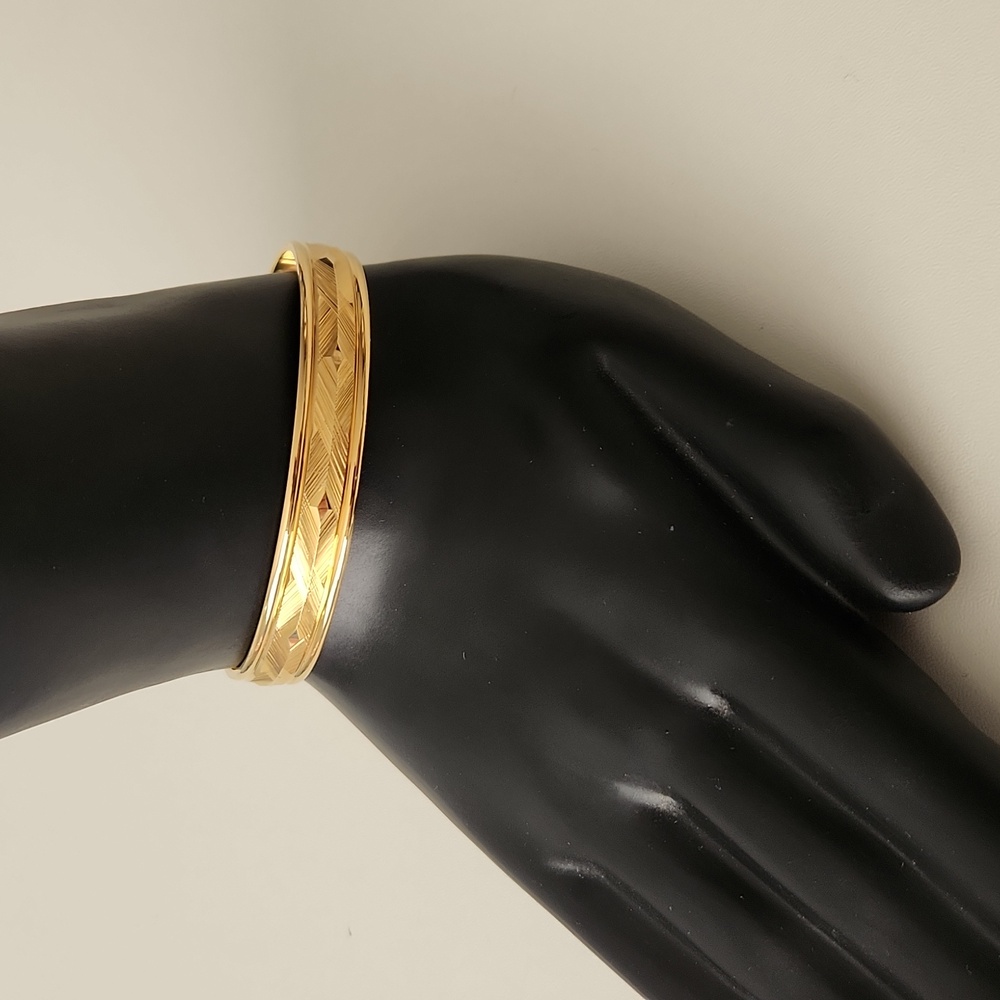 Vintage Monet Golden Bangle Bracelet